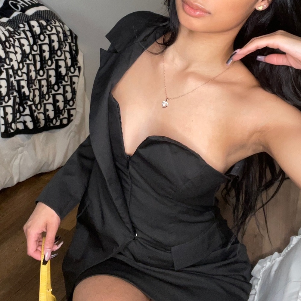 Fashion nova one sleeve blazer mini dress
